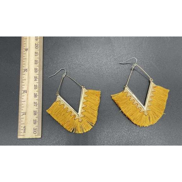 Mustard Gold Tassel Boho Fringe V Earrings New - Picture 3 of 3